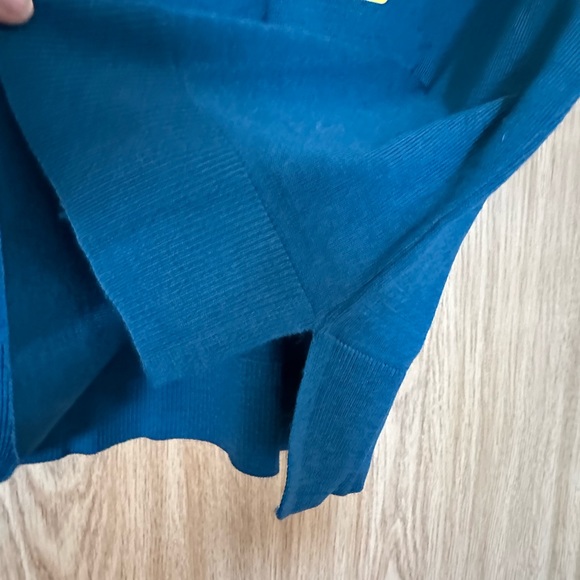 Katherine Barclay Peacock Merino Extra Fine Wool Casual V-neck Sweater Women’s S - Picture 4 of 5